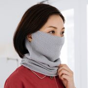 集英社が発行するレディースファッション雑誌「LEE（リー）2020年12月号」で商品を紹介いただきました。